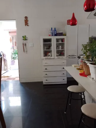 Imagem VENDO ÓTIMA CASA 156M² RUA LOURIVAL SAISSE BANGU - RJ