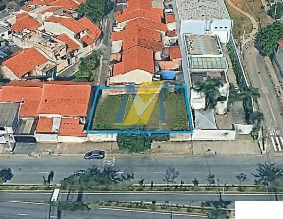 Imagem Terreno amplo e bem localizado, ideal para empresas !!