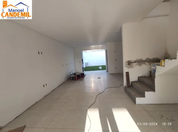 Imagem Sobrado Geminado de Alto Padrão em Saguaçu, Joinville/SC