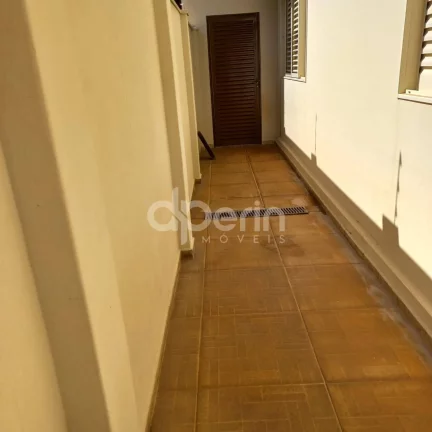 Imagem Casa à venda - Residencial Samambaia