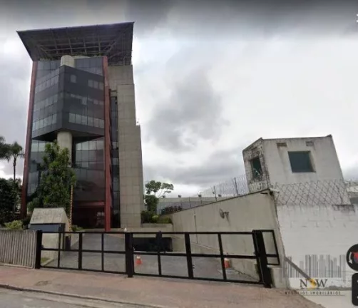 Imagem Sala comercial para locação na Lapa São Paulo SP com vão livre, 4 banheiros e 7 vagas de garagem e 419m²