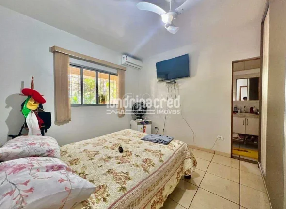 Imagem Chácara em Jataizinho com 1.575m² de terreno, 130m² construídos, casa com 2 suítes, 3 banheiros, sala, cozinha e fácil acesso à cidade!