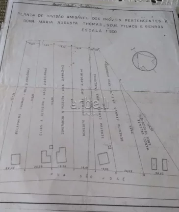 Imagem Terreno com 1.630 metros quadrados ( medida 36 X 45 ) aproximadamente. Terreno em bico, com pequeno ...