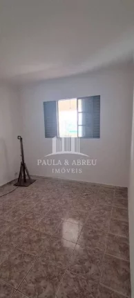 Imagem Venda de Casa Térrea, Escritura, 3 Cômodos, Quintal na lateral, podendo fazer entrada para garagem no Jardim Zaíra 2, Mauá