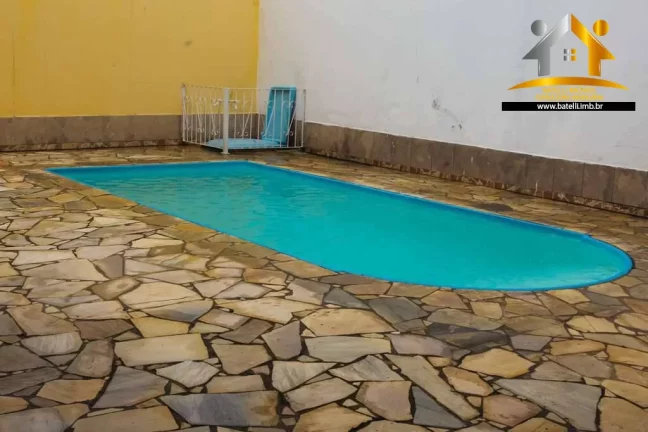 Imagem Casa à venda no centro de Cotia - SP | Batelli Imóveis