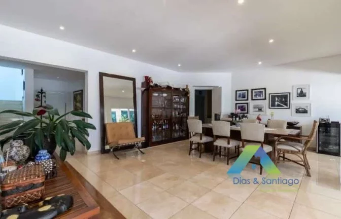 Imagem Casa com 4 suítes à venda - Jardim Cordeiro - São Paulo/SP
