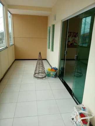 Imagem Casa à Venda no Bairro Cirurgia - 4 Suítes, 270m², 2 Vagas de Garagem - Confira!