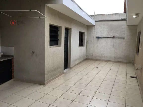 Imagem CASA ASSOBRADADA COM 3 DORMITÓRIOS PARA VENDA, AO LADO DO LARGO DA VILA ZELINA. 2 VAGAS DE GARAGEM, QUINTAL, CHURRASQUEIRA. A 12 MINUTOS A PÉ DO METRÔ
