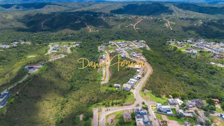 Imagem Terreno à venda no bairro Jardim Botânico em Brasília/DF