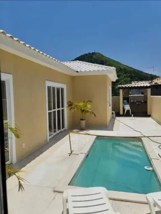 Imagem Casa de condomínio à venda em Maricá, Cajueiros (Itaipuaçu), com 3 quartos, 300m2