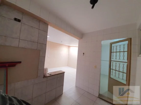 Imagem Sobrado para Venda em São José dos Pinhais, Cidade jardim, 3 dormitórios, 1 suíte, 2 banheiros, 2 vagas