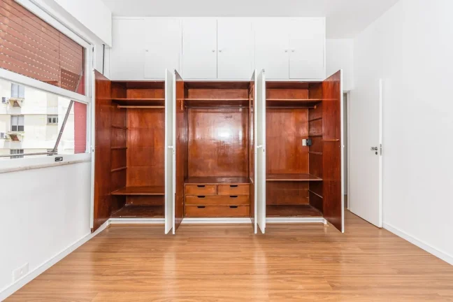 Imagem Apartamento Gávea - 24M², 4 Dorms, 1 Suíte, 1 Vaga Demarcada, Piscina, Salão de Festas, Playground, Área Verde.