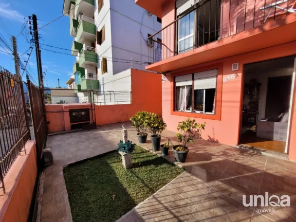 Imagem Casa sobrado de 03 dormitórios para venda em Camobi próximo da UFSM com cerca el