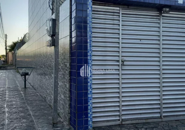 Imagem Casa de 3 dormitórios à venda por R$ 300.000,00 - Dirceu Arcoverde - Teresina/PI