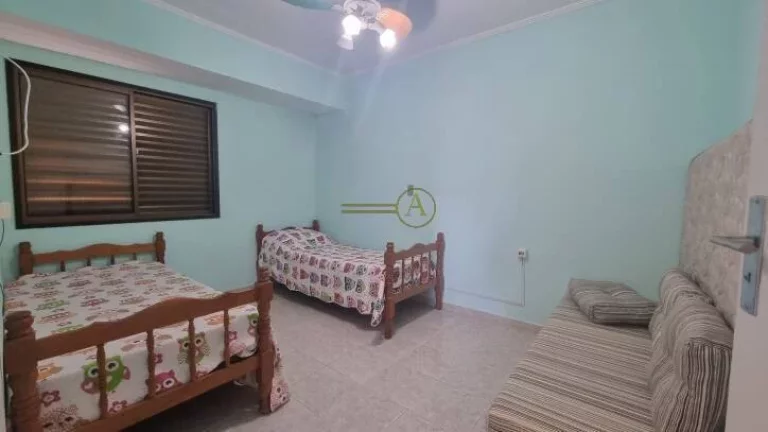 Imagem Cobertura, apenas 500 metros da praia, com vista da praia e do morro