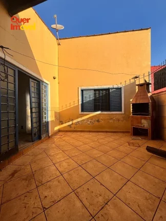 Imagem Casa à venda em Ribeirão Preto-SP, Jardim Diva Tarlá de Carvalho: 2 quartos, 1 sala, 1 banheiro, 2 vagas, 80m²!