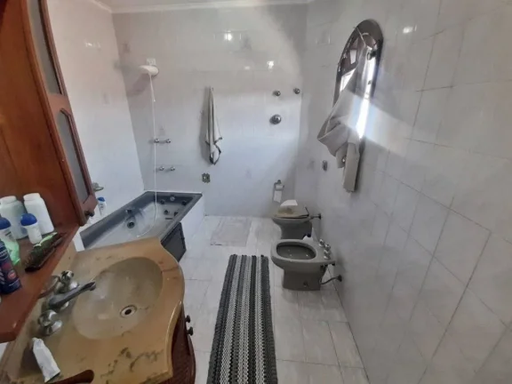 Imagem CASA COM 250 m² - BOQUEIRAO - PRAIA GRANDE SP