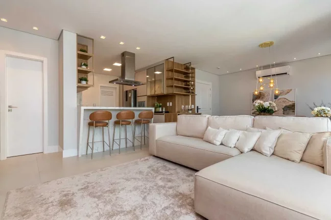 Imagem Apartamento com 4 dormitórios sendo 2 suítes e 2 vagas de garagem em Balneário Camboriú