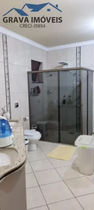 Imagem Sobrado Geminado Alto Padrão para Venda em Maringá, Vila Santa Izabel, 3 dormitórios, 1 suíte, 2 banheiros, 2 vagas