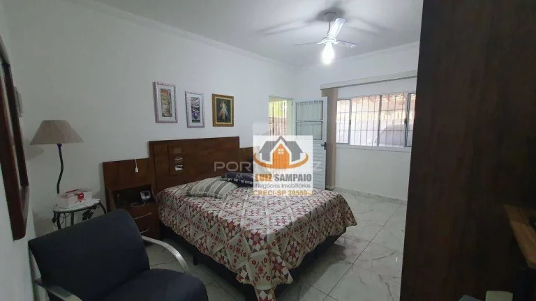 Imagem Casa, 2 Dormitórios, 300m da Praia Satélite