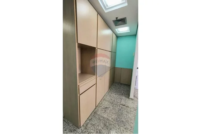 Imagem Sala comercial com 40m² com recepção 2 salas 2 banheiros 2 vagas para locação na Vila Olímpia