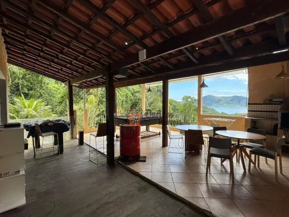 Imagem Casa com 5 dormitórios à venda, 200 m² por R$ 750.000,00 - Perequê-Mirim - Ubatuba/SP