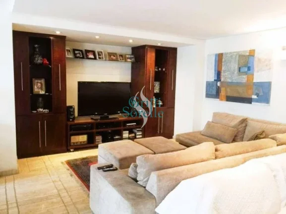 Imagem Excelente Casa à venda em Indianópolis - São Paulo/SP.