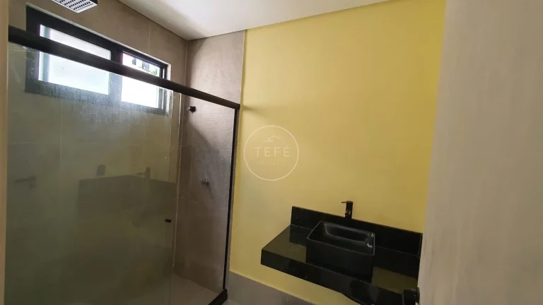 Imagem CASA de 6 SUÍTES em BÚZIOS - Ferradurinha - RJ