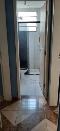 Imagem Apartamento térreo, o qual possui, 2 dormitórios, sala, cozinha, banheiro e lavandeira. Área de l...