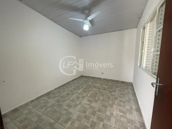 Imagem Espaço Comercial Impecável no Centro de Campo Grande-MS: 3 Quartos, 2 Salas, 4 Banheiros, 1 Vaga de Garagem - 220m²