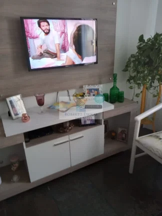 Imagem Apartamento à venda no Centro de São Gonçalo-RJ: 2 quartos, sala, banheiro, 1 vaga de garagem - 60m² de área.