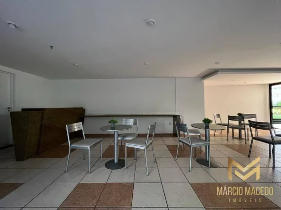 Imagem Apartamento com 2 dormitórios à venda, 67 m² por R$ 750.000,00 - Meireles - Fortaleza/CE