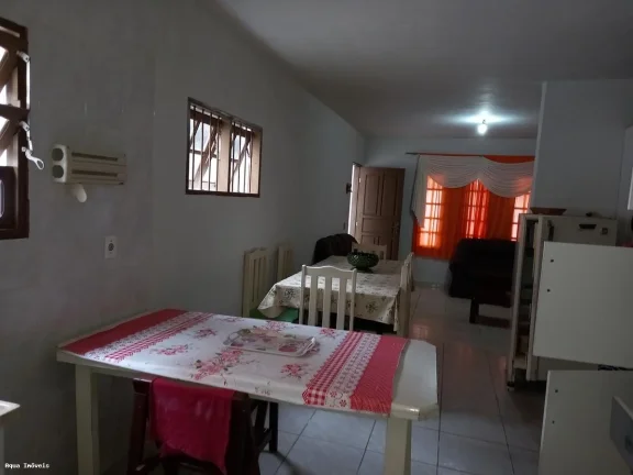 Imagem Casa para Venda em Itanhaém, Santa Júlia, 4 dormitórios, 2 banheiros, 6 vagas