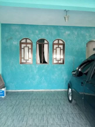Imagem Sobrado com 4 dormitórios à venda, 200 m² por R$ 455.000,00 - Jardim Itamarati - Poá/SP