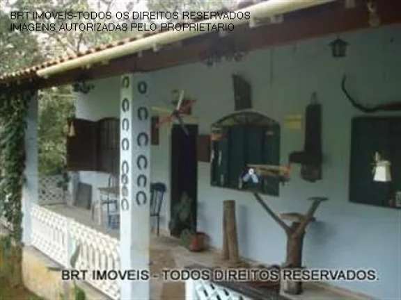 Imagem Chácara para Venda em São Roque, Jardim Camargo (canguera), 3 dormitórios, 1 suíte, 2 banheiros, 6 vagas