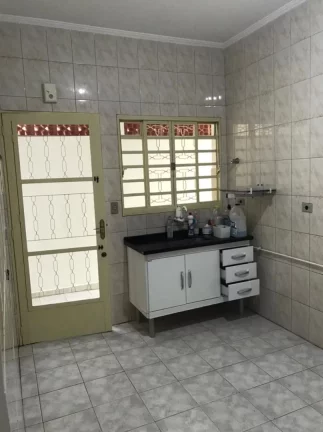 Imagem Sobrado com 4 dormitórios à venda, 505 m² por R$ 450.000,00 - Jardim Portugal - São José dos Campos/SP