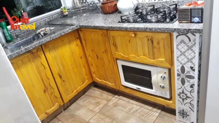 Imagem Casa à venda em Ribeirão Preto-SP na Vila Seixas! 3 quartos, 2 salas, 2 banheiros, 1 vaga, 136m². Venha conferir!