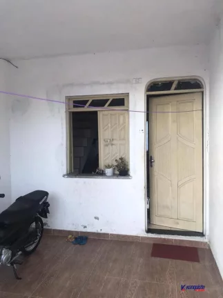 Imagem VENDO CASA 2/4 NO CONJUNTO FEIRA IX
