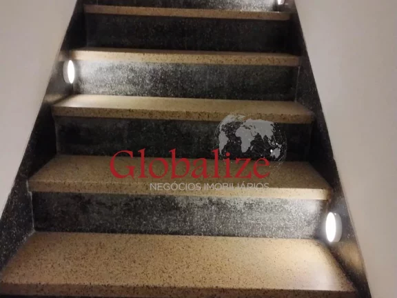 Imagem Apartamento com 2 Dormitórios à venda no Bairro do Macuco por R$342.000,00