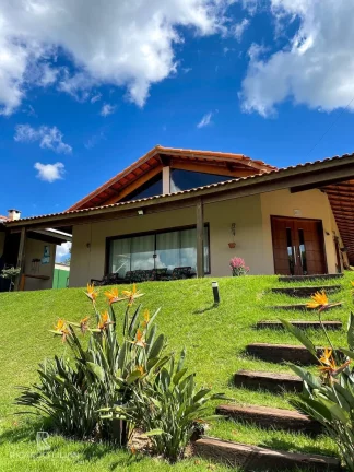 Imagem Maravilhosa Chacara na cidade de Atibaia - 3 dormitórios, piscina, espaço gourmet e 1000m² de terreno.