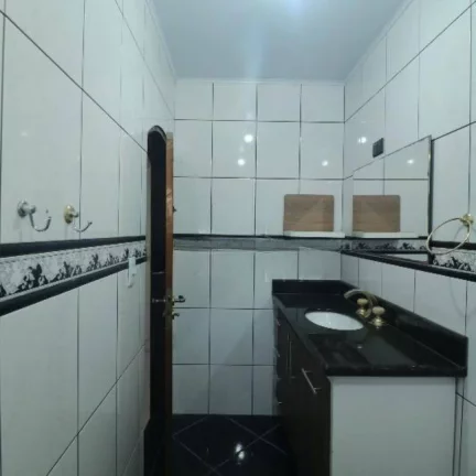 Imagem Sobrado com 3 dormitórios para alugar, 286 m² por R$ 3.413,00/mês - Vila Curuçá - Santo André/SP