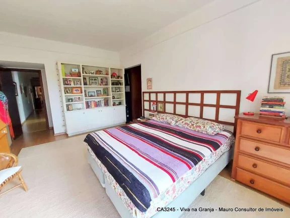 Imagem Casa com 3 quartos, 535 m², à venda por R$2.700.000- Granja Viana