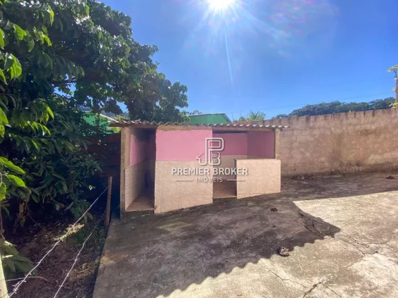Imagem Casa à venda, 95 m² por R$ 450.000,00 - Pessegueiros - Teresópolis/RJ