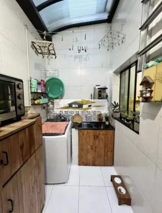 Imagem Sobrado para venda na Vila Ema com 2 suites