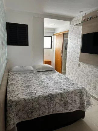 Imagem COBERTURA REFORMADA 1 QUADRA DA PRAIA, COM 4 DORMITÓRIOS SENDO 2 SUÍTES