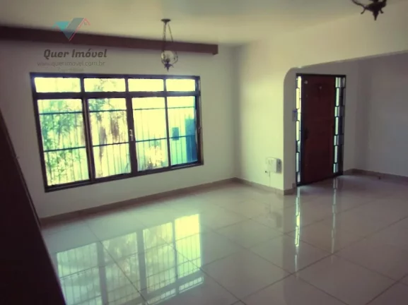 Imagem Imperdível oportunidade: Casa à venda em Ribeirão Preto-SP, 4 quartos, 2 suítes, 3 salas, 4 banheiros, 3 vagas de garagem e 245m².