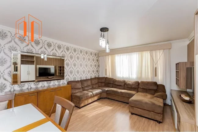 Imagem Apartamento para Venda em Curitiba, Água Verde, 3 dormitórios, 1 banheiro, 1 vaga