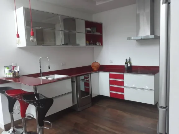 Imagem Casa Espaçosa com 3 Dormitórios e Área Gourmet em Jardim Independência