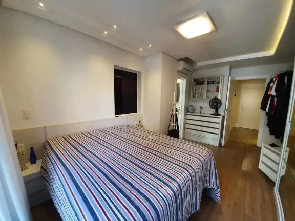 Imagem Apartamento com 3 suítes e 2 vagas de garagem em Balneário Camboriú/SC