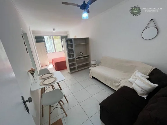 Imagem Kitnet com 1 dormitório à venda, 39 m² por R$ 245.000,00 - Vila Guilhermina - Praia Grande/SP